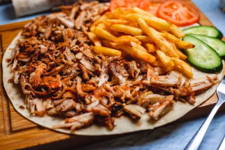 Kebab doskonały: jak zoptymalizować pracę dzięki opiekaczom i nożom elektrycznym